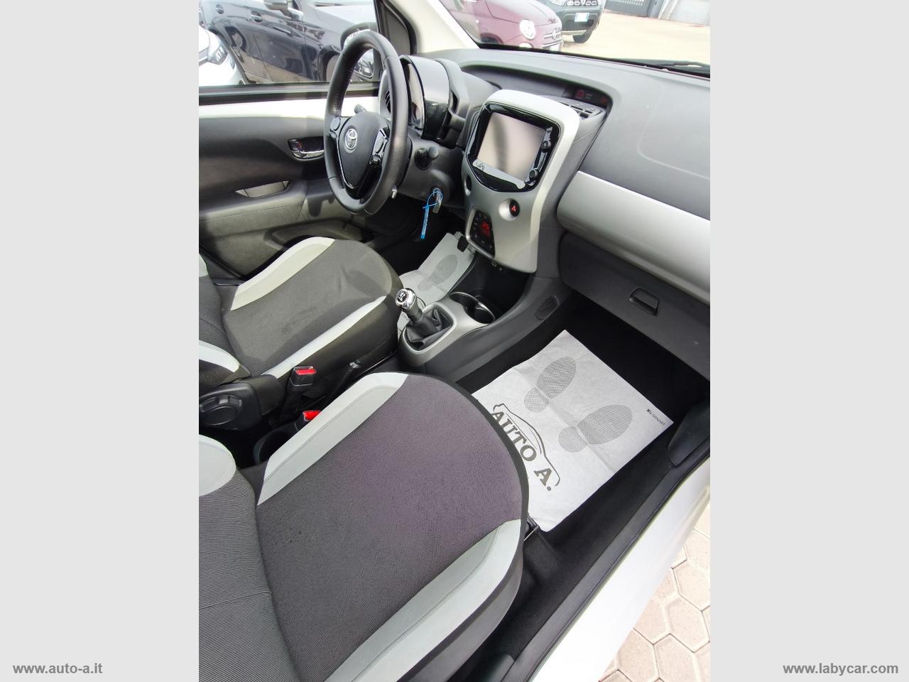 TOYOTA Aygo 1.0 VVT-i 69 CV 5p. x-pure