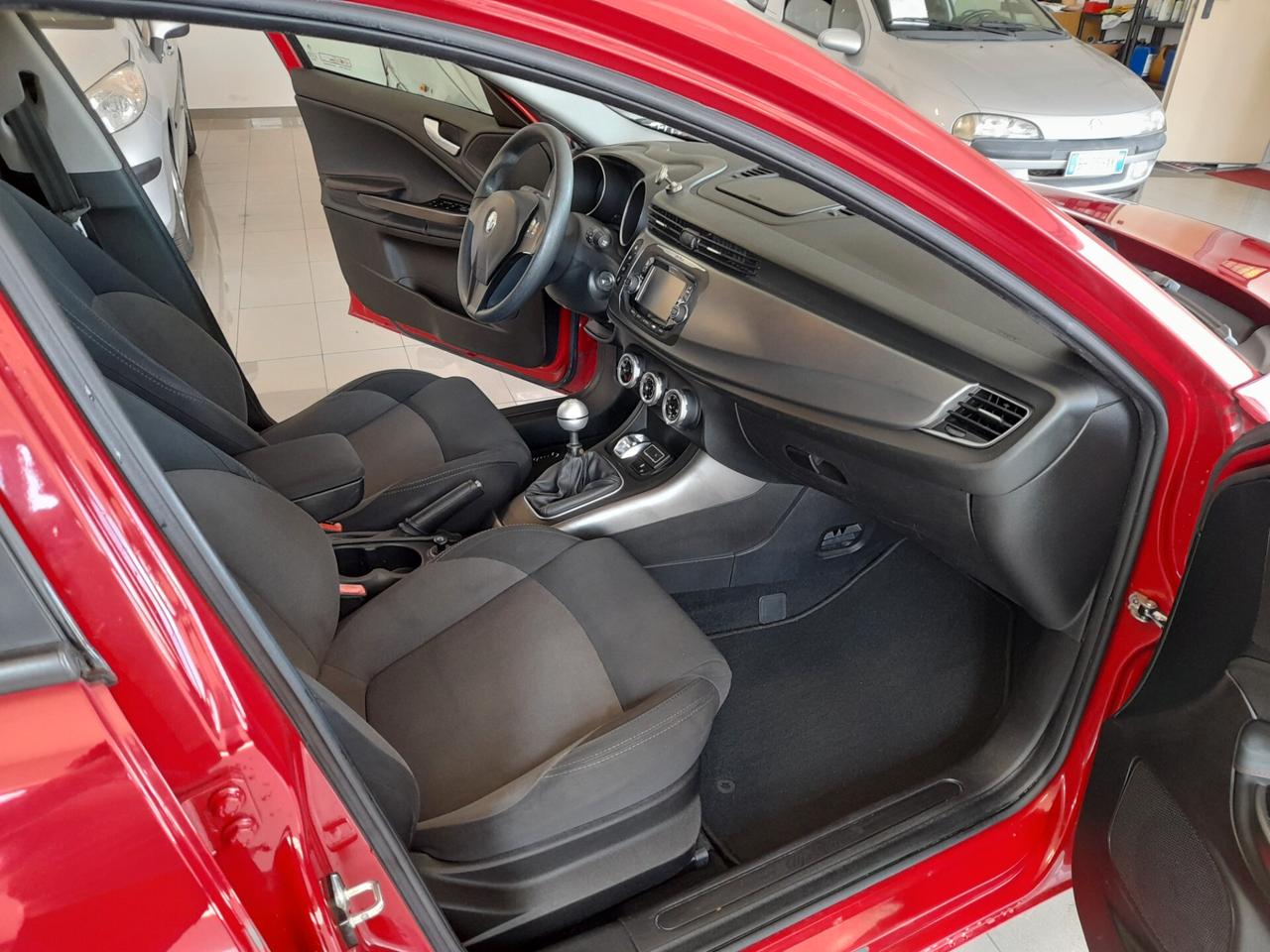 Alfa Romeo Giulietta 1.4 Turbo 105 CV Progression