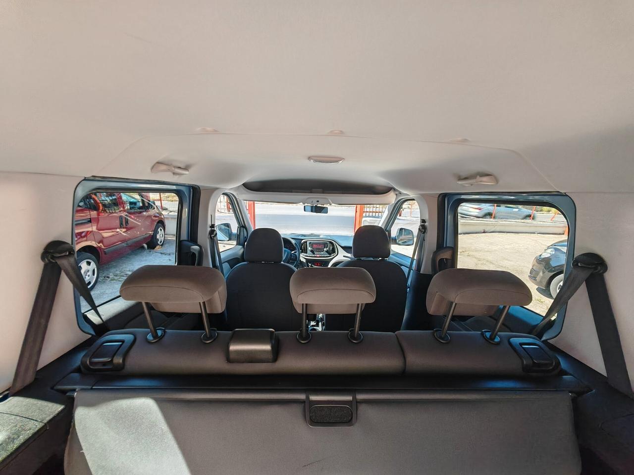 Fiat Dobló 1,6 diesel 04/2015 Cv105