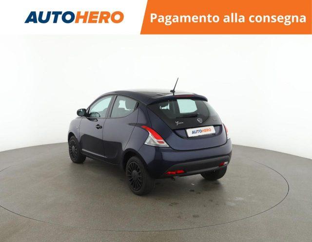 LANCIA Ypsilon 1.0 FireFly 5 porte S&S Hybrid Ecochic Silver