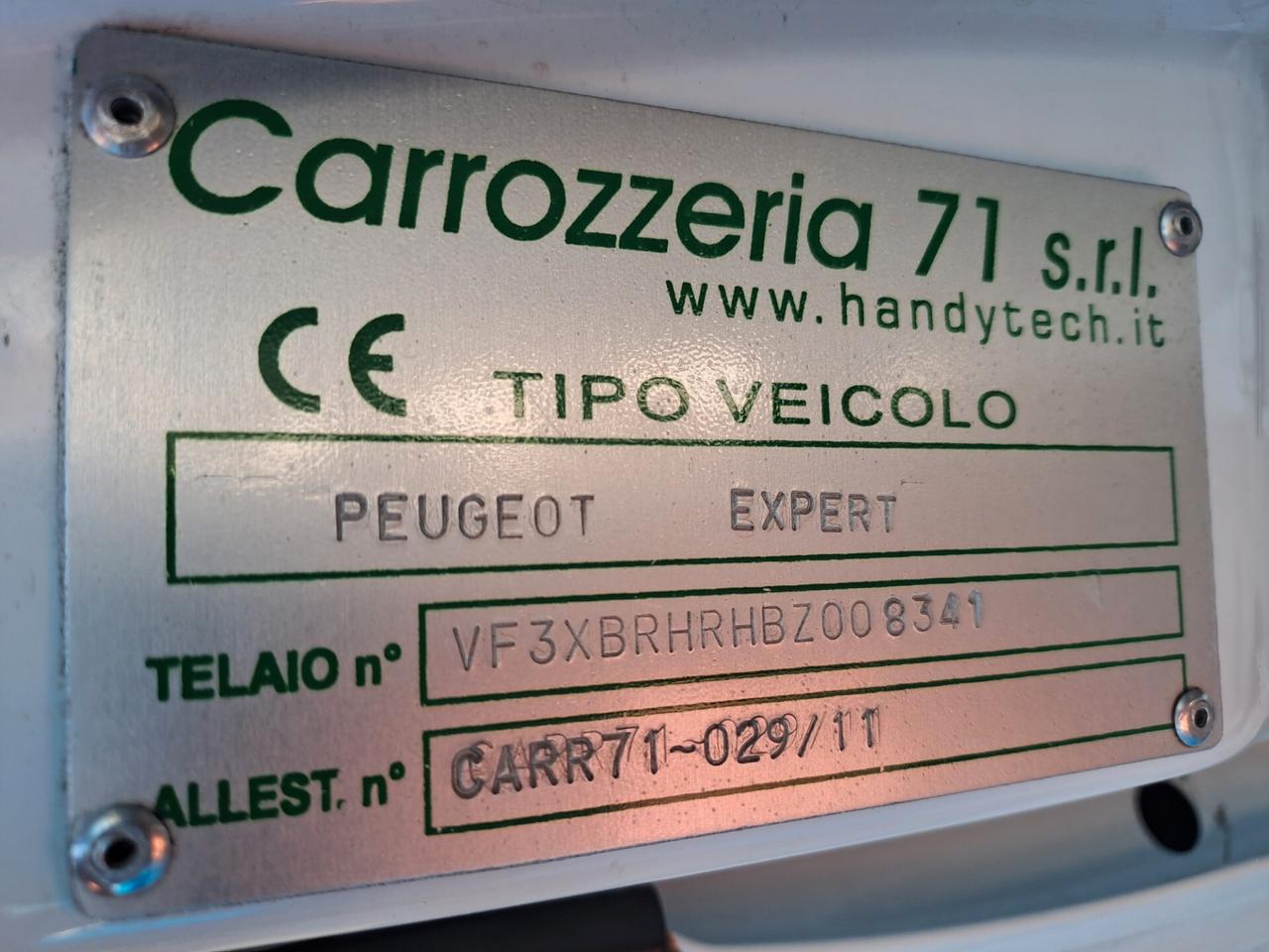 PEUGEOT EXPERT 2.0 HDI 6P + PEDANA DISABILI