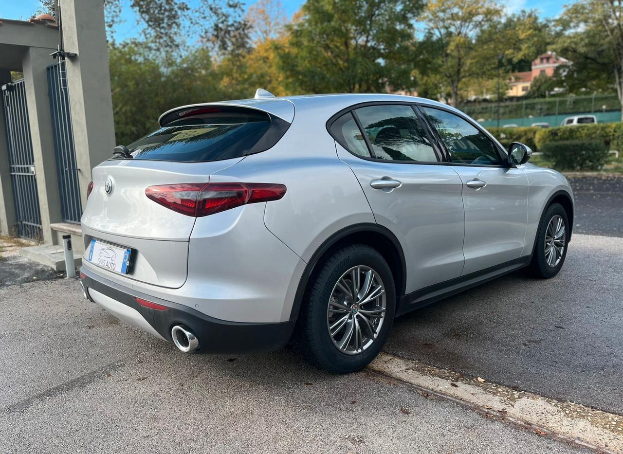 Alfa Romeo Stelvio 2.2 Turbodiesel 160 CV AT8 RWD Business