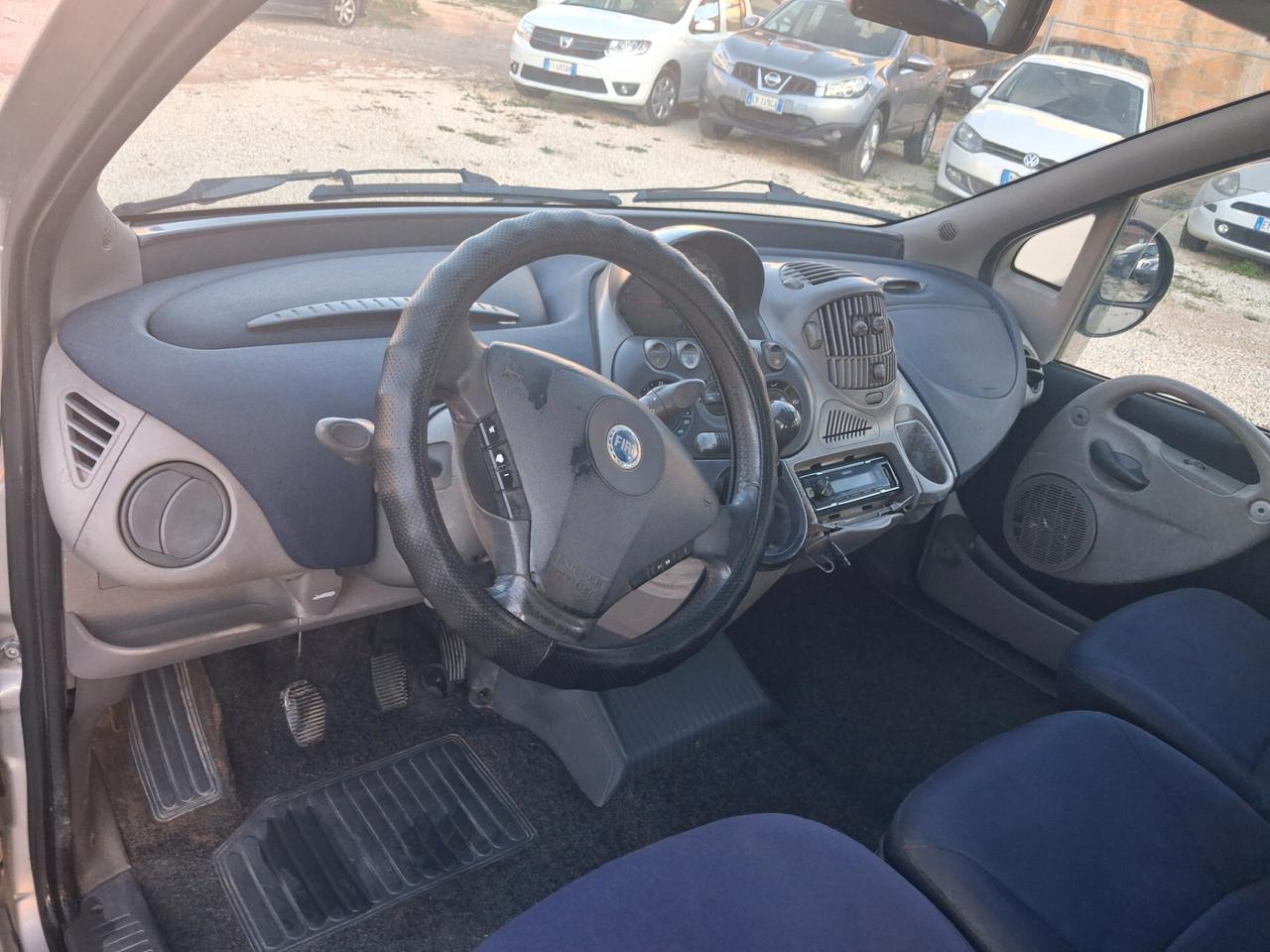 Fiat Multipla 1.9 MJT Dynamic