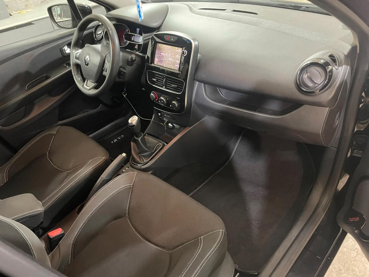 Renault Clio dCi 8V 75 CV Start&Stop 5 porte Energy Duel