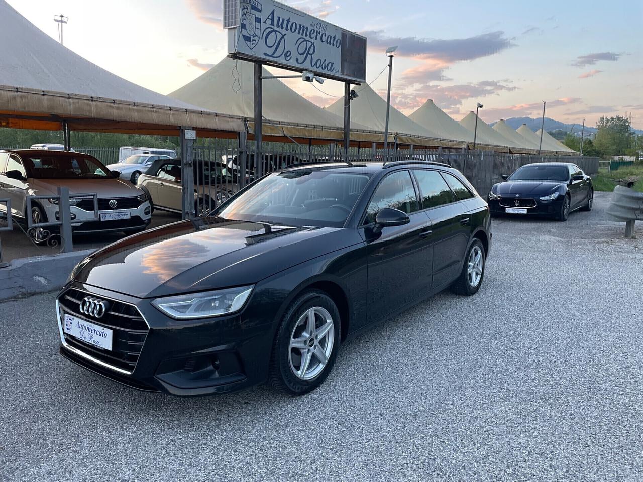 Audi A4 Avant 35 TDI/163 CV S tronic Business Advanced