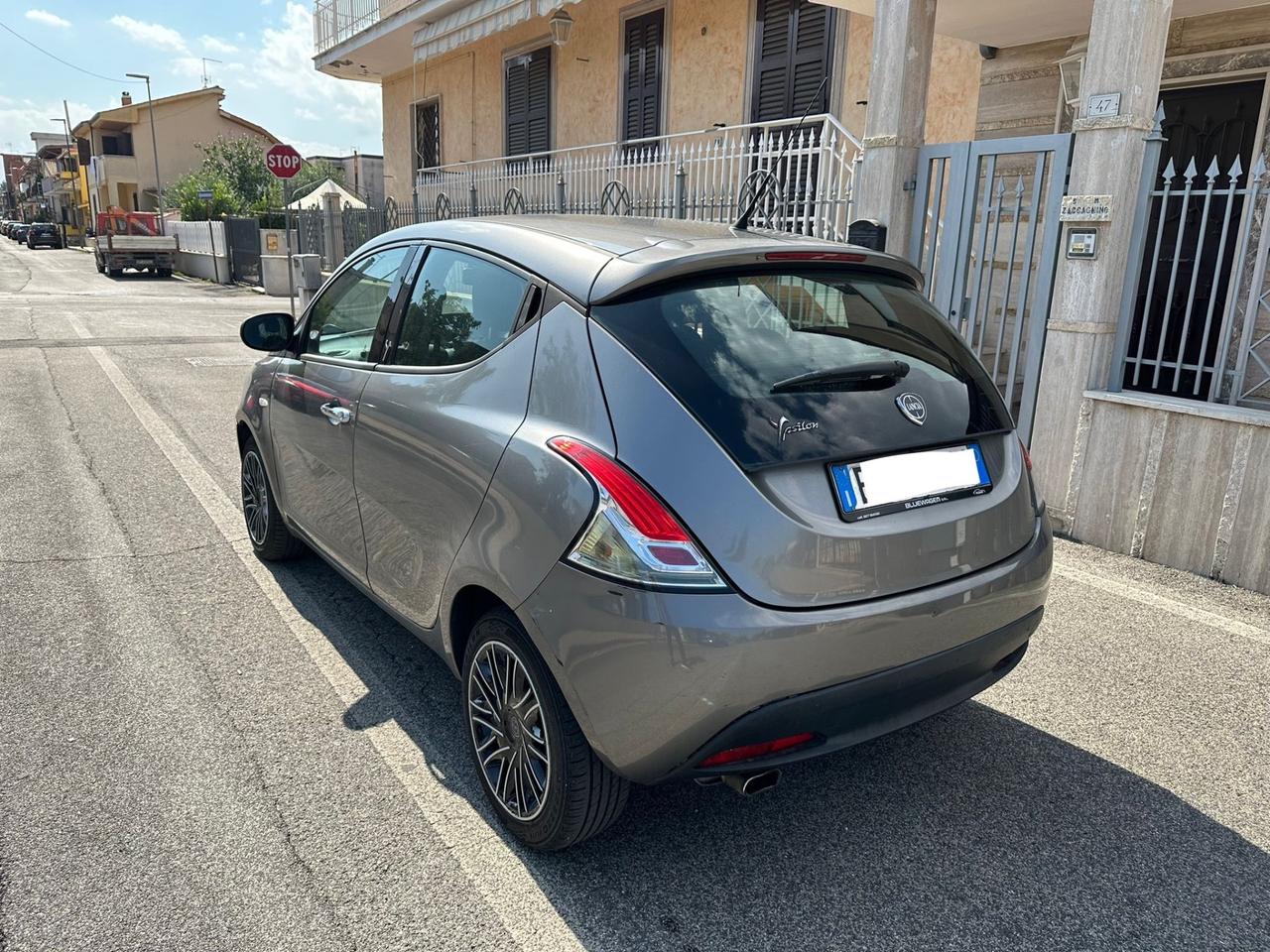 Lancia Ypsilon 1.2 69 CV 5 porte