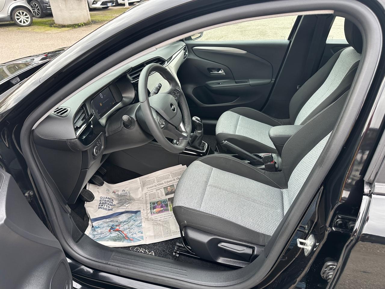 Opel Corsa 1.2 Edition 75 cv solo 14.000 km