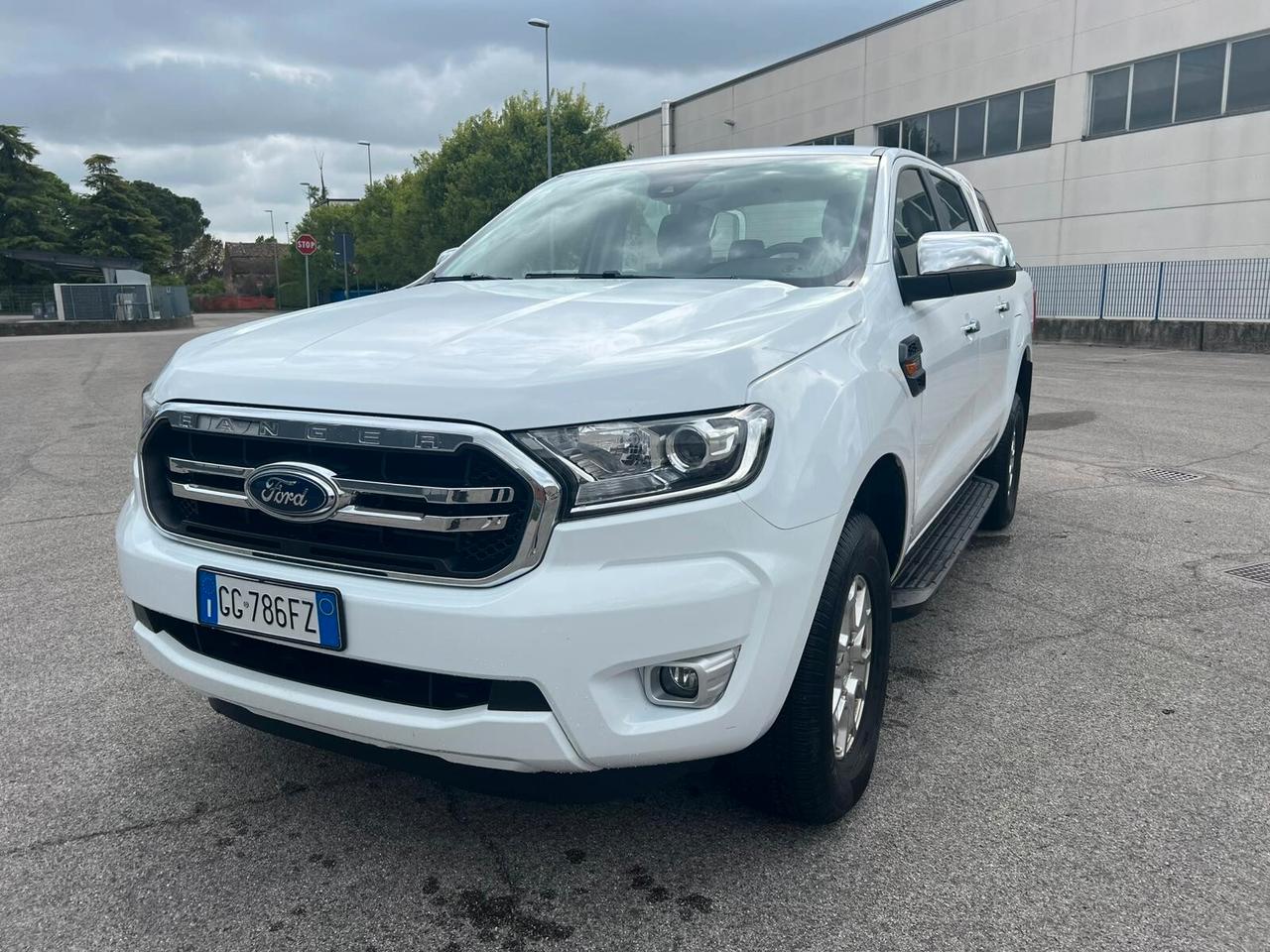 Ford Ranger 2.0 ECOBLUE Super Cab XLT 4 posti