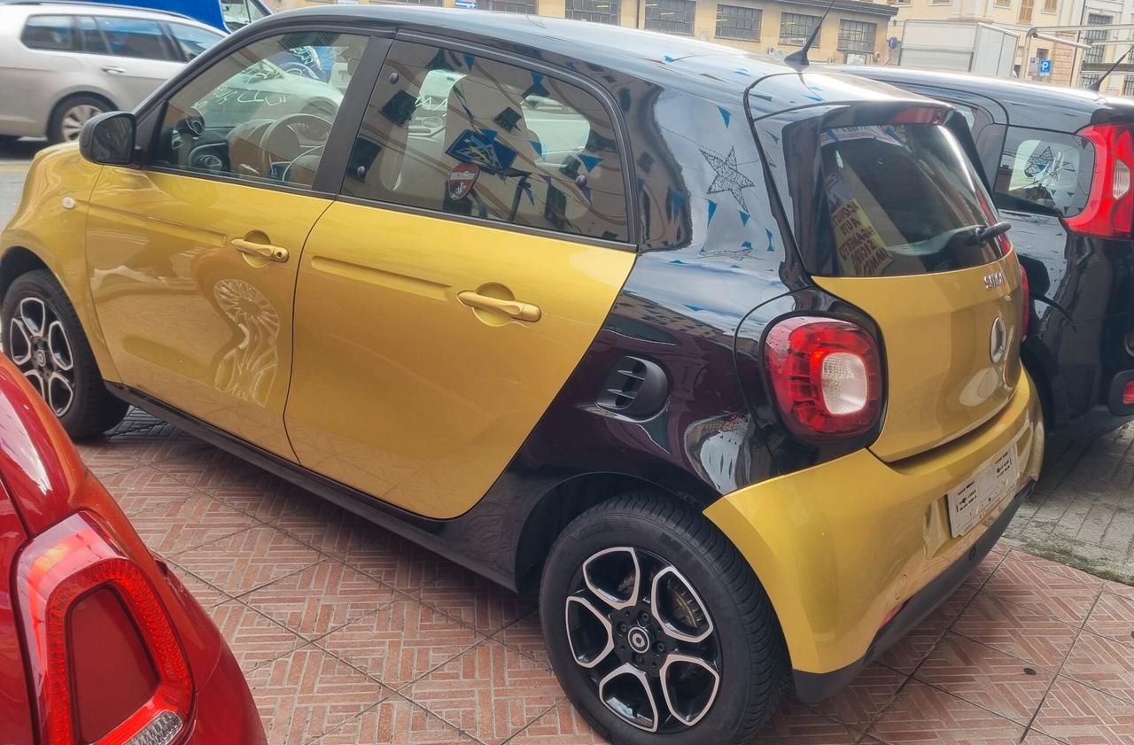 Smart ForFour 70 1.0 Passion