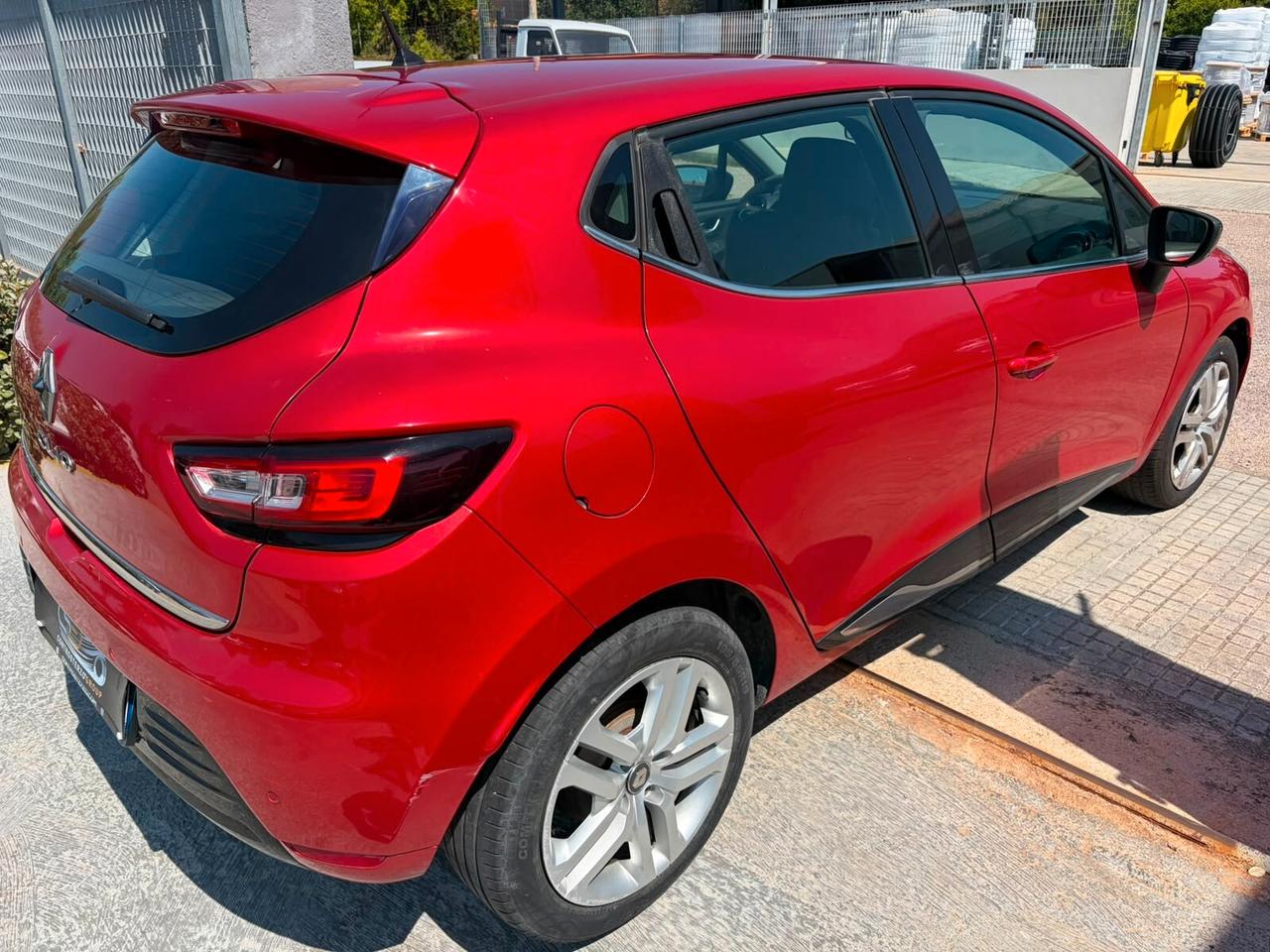 RENAULT CLIO-UNICO PROPRIETARIO-PROMO
