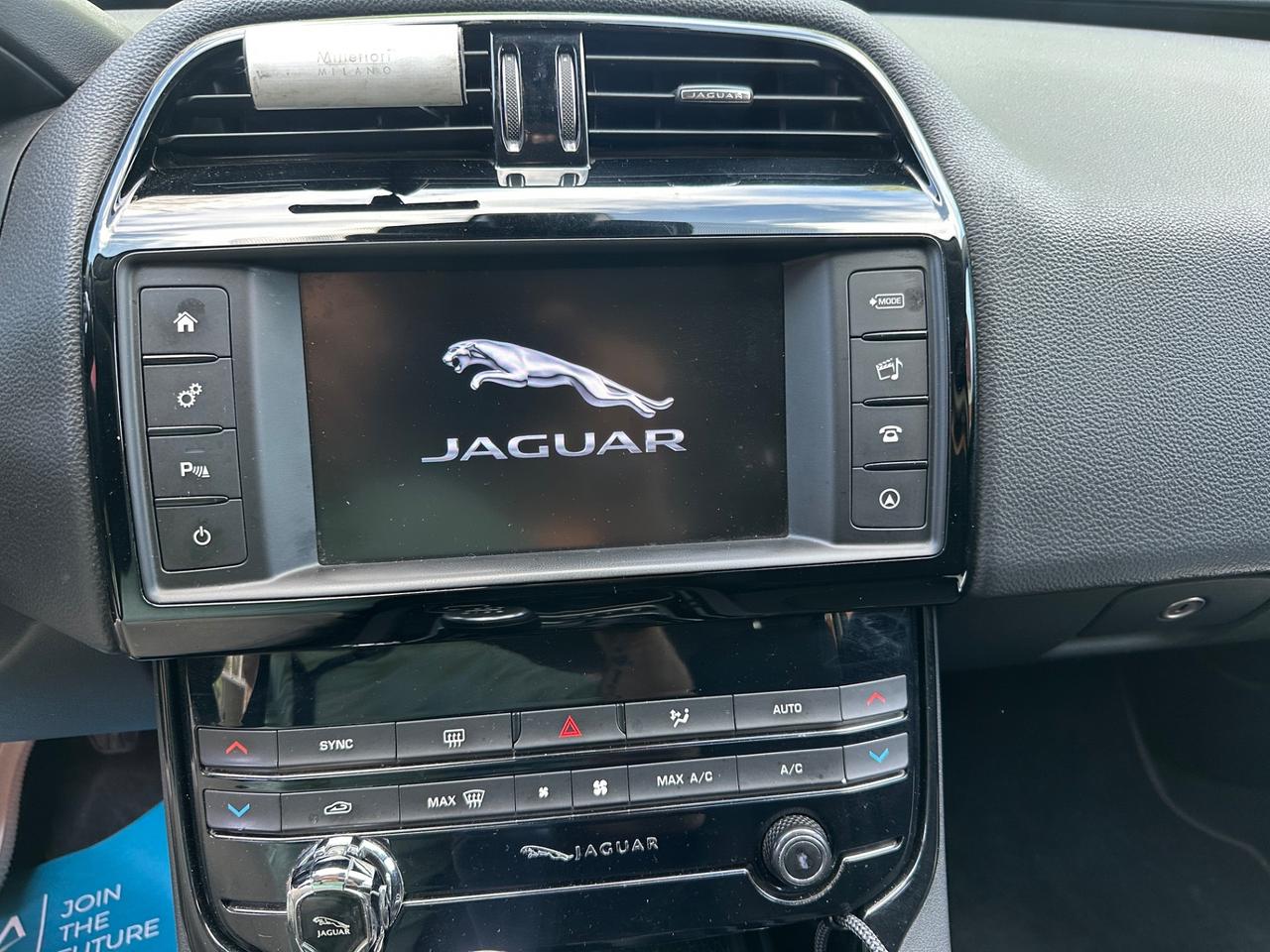 Jaguar XE 2.0 D Turbo aut. R-Sport