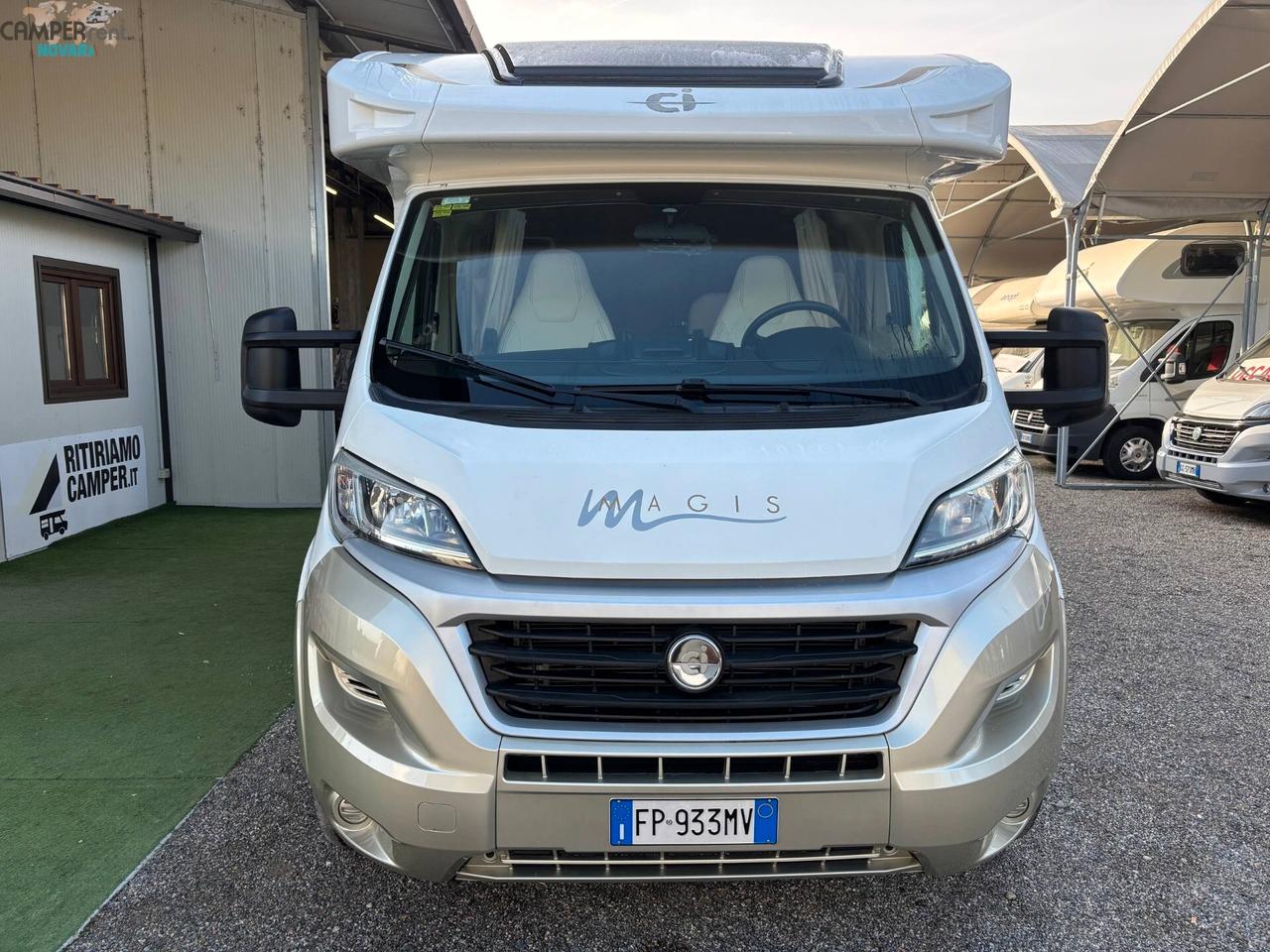 CI MAGIS 65 XT - Semintegrale con letto nautico ad altezza variabile ed ampio garage