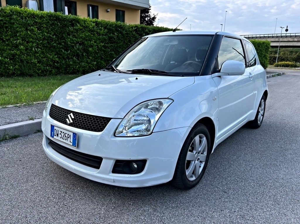 Suzuki Swift 1.3 3p. GL