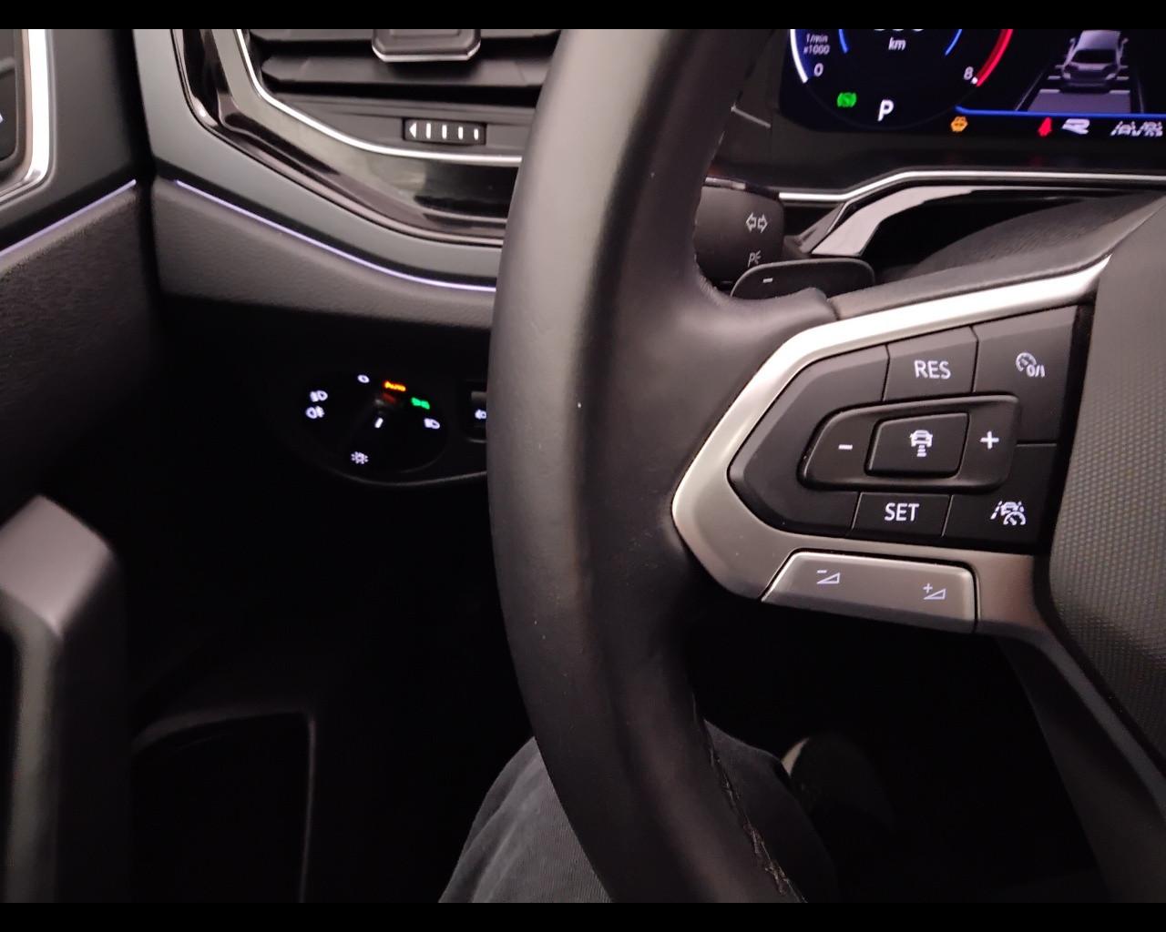 VOLKSWAGEN Taigo - Taigo 1.0 tsi R-Line 115cv dsg