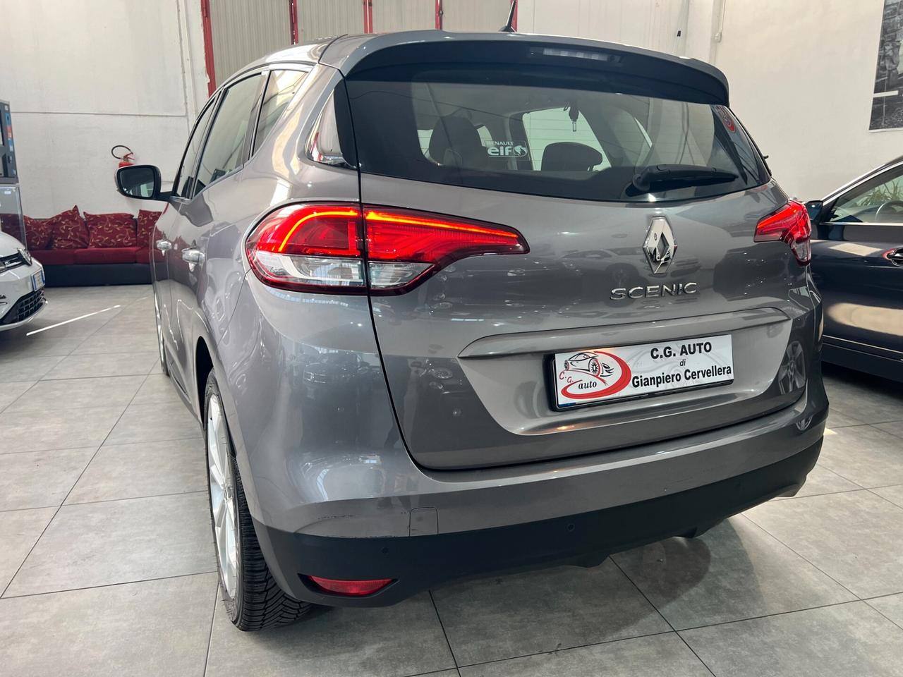 Renault Scenic Blue dCi 1.7 120 CV Initiale Paris 2019