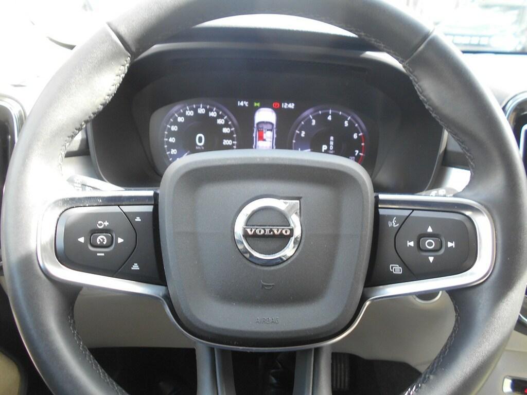 Volvo XC40 1.5 T2 Momentum Core Geartronic