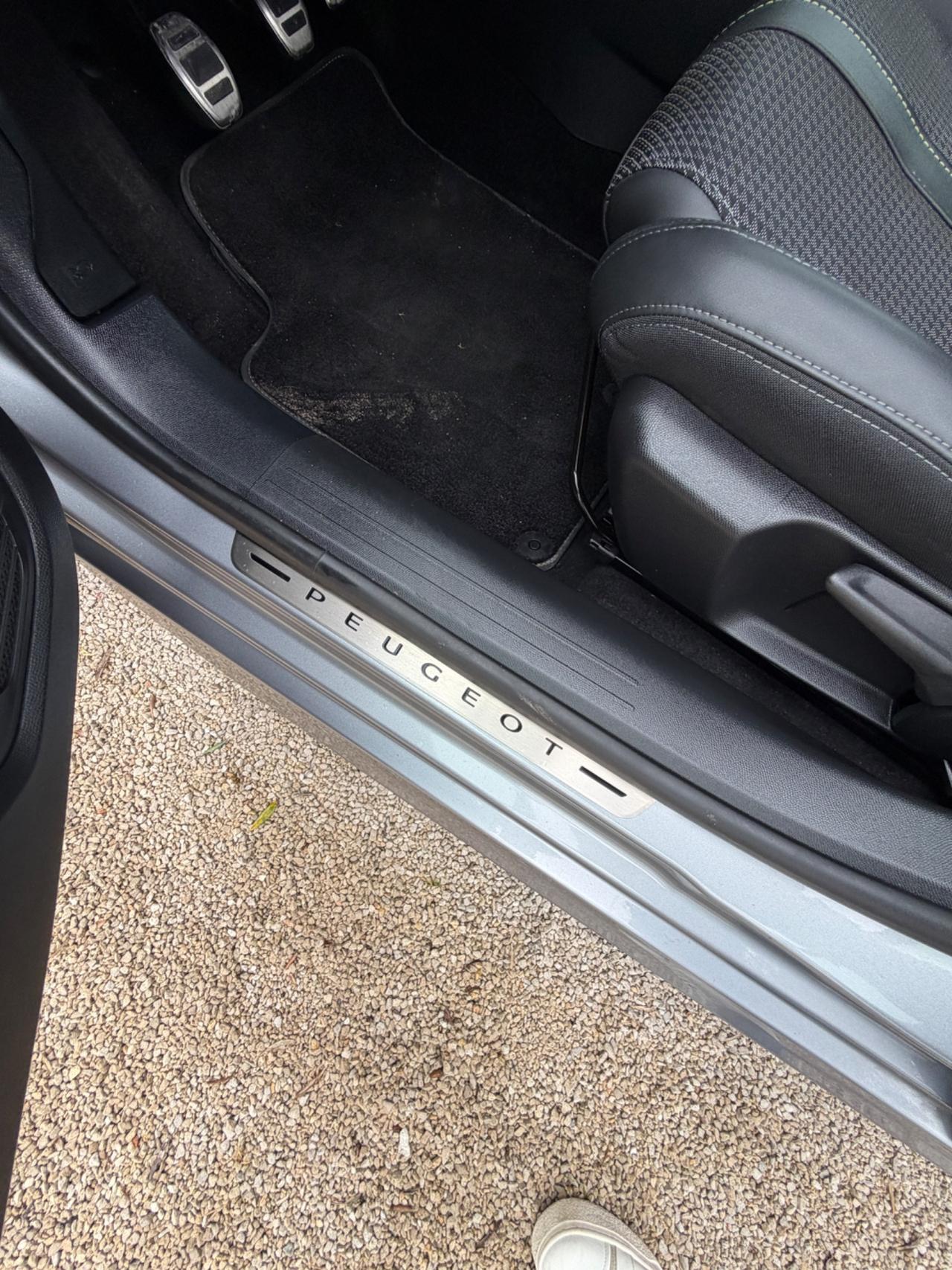 Peugeot 208 BlueHDi 100 Stop&Start 5 porte GT Line