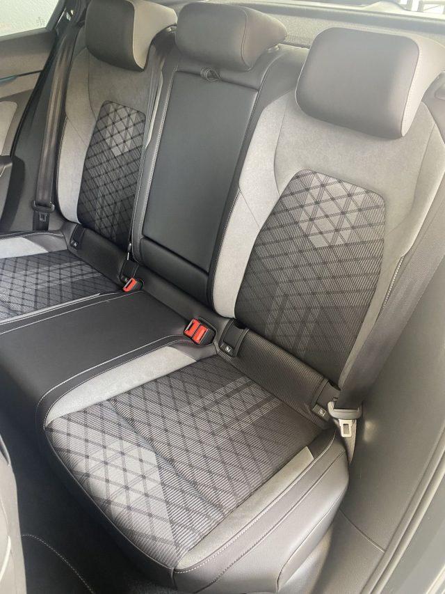 VOLKSWAGEN Golf 1.5 TSI 150 CV EVO ACT R-Line