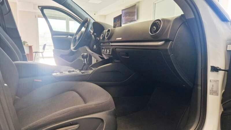 Audi A3 Sportback 30 1.6 TDI 116 CV S&S Business