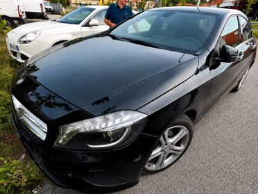 MERCEDES A180 IN ARRIVO