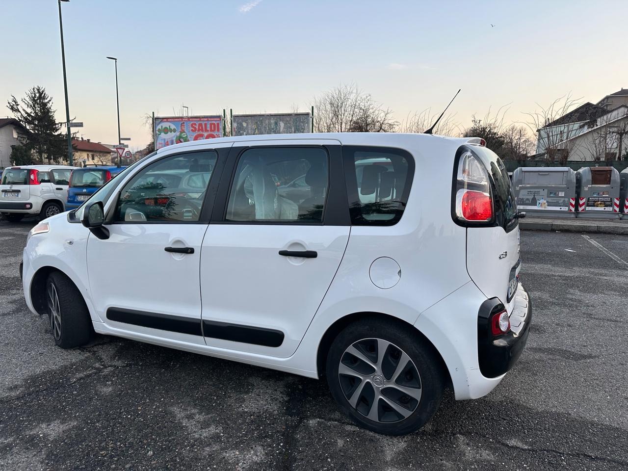 Citroen C3 Picasso C3 Picasso 1.4 VTi 95 metano della casa