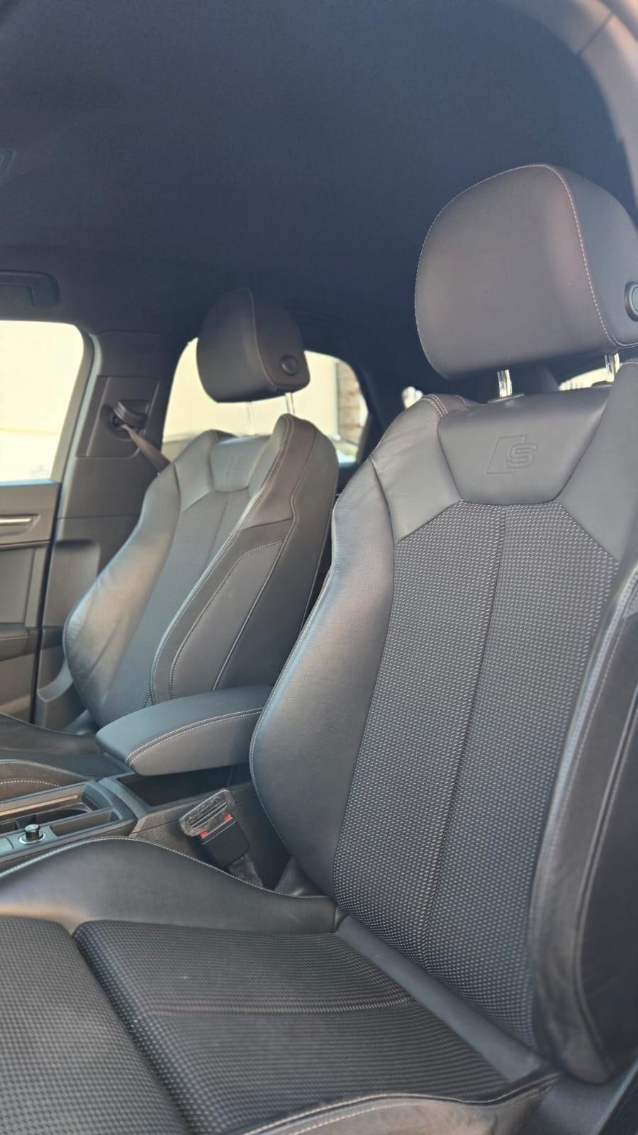 Audi Q3 Sportback 40 2.0 tdi S line quattro 190CV S-tronic