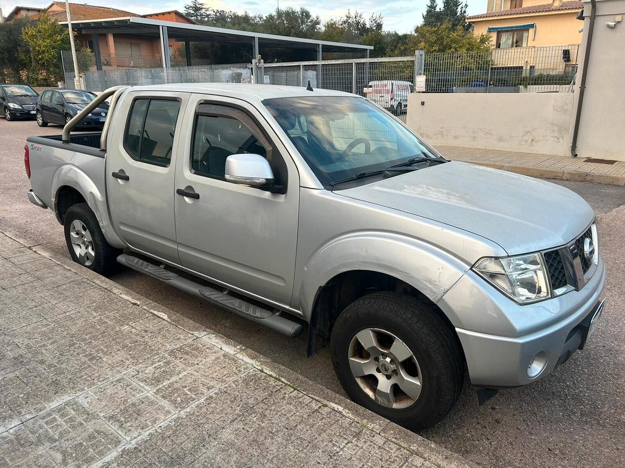 NISSAN NAVARA PERMUTA