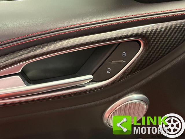 ALFA ROMEO Giulia 2.9 V6 Bi-Turbo AT8 Quadrifoglio