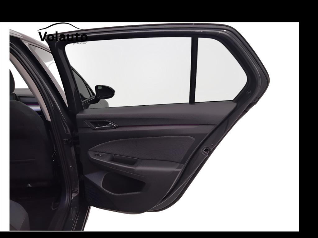 VOLKSWAGEN Golf VIII 2020 - Golf 1.0 etsi evo Life 110cv dsg