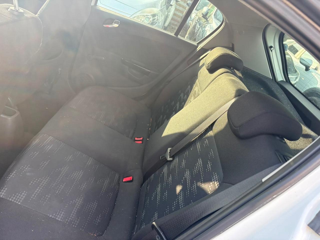 Opel Corsa 1.2 5 porte Cosmo