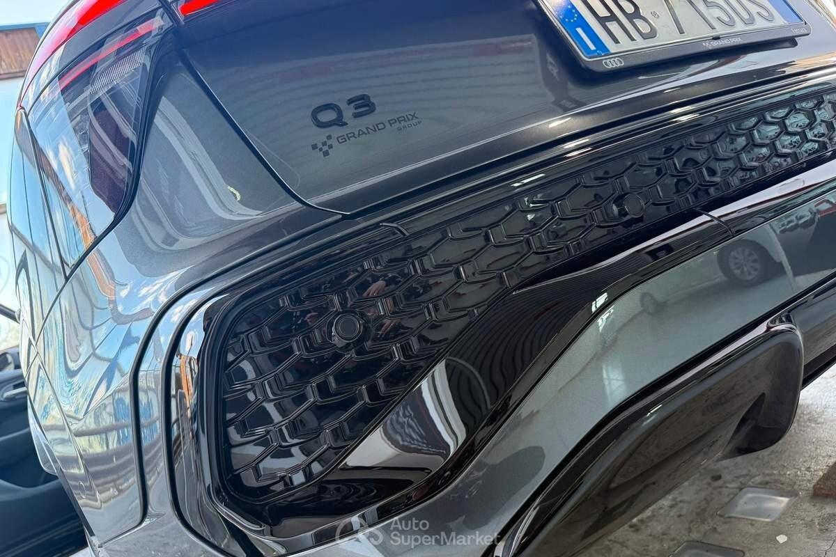 Audi Q3 e-hybrid 200 kW S tronic Business Advanced