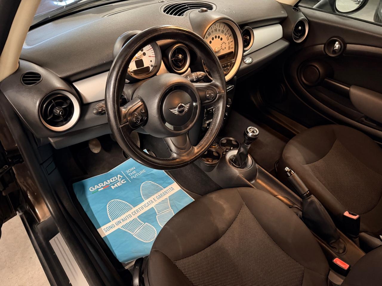 Mini 1.6 16V One (55kW)