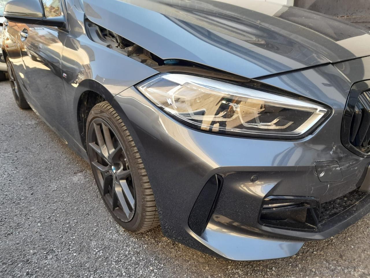 Bmw 118 118i 5p. Msport
