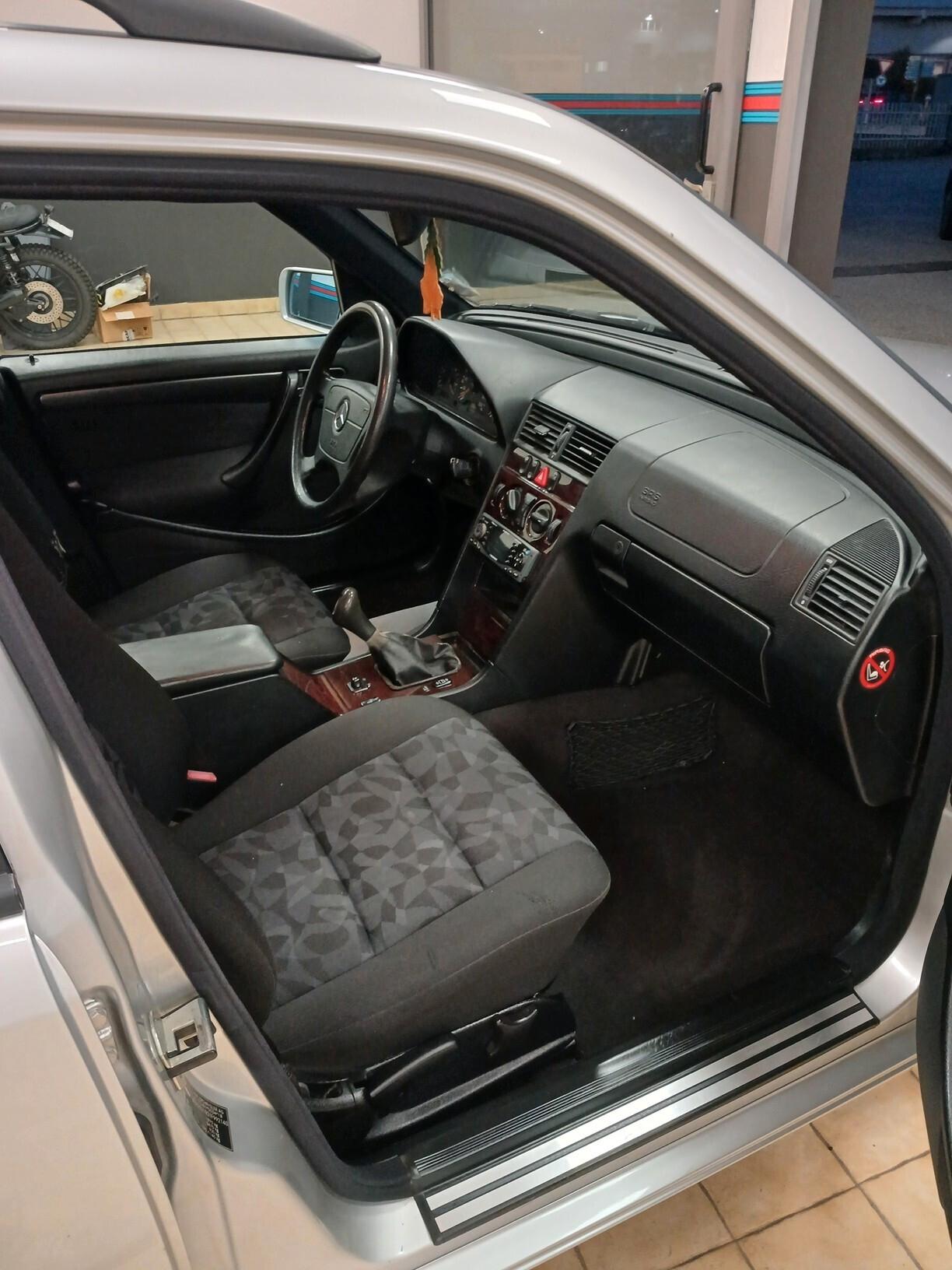 Mercedes-benz C 220 diesel cat Station Wagon Elegance