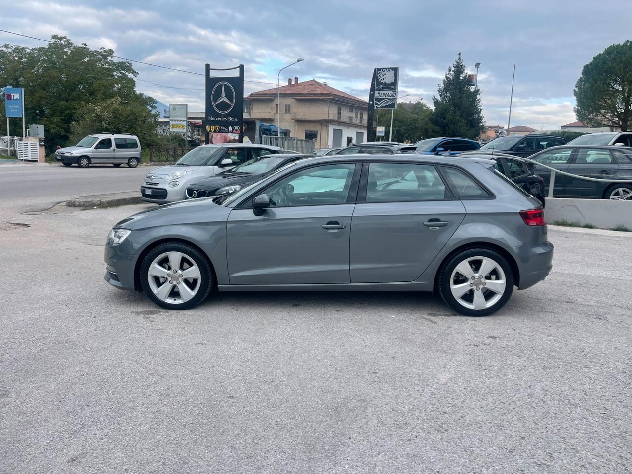 Audi A3 SPB 1.6 TDI S tronic Ambition garanzia