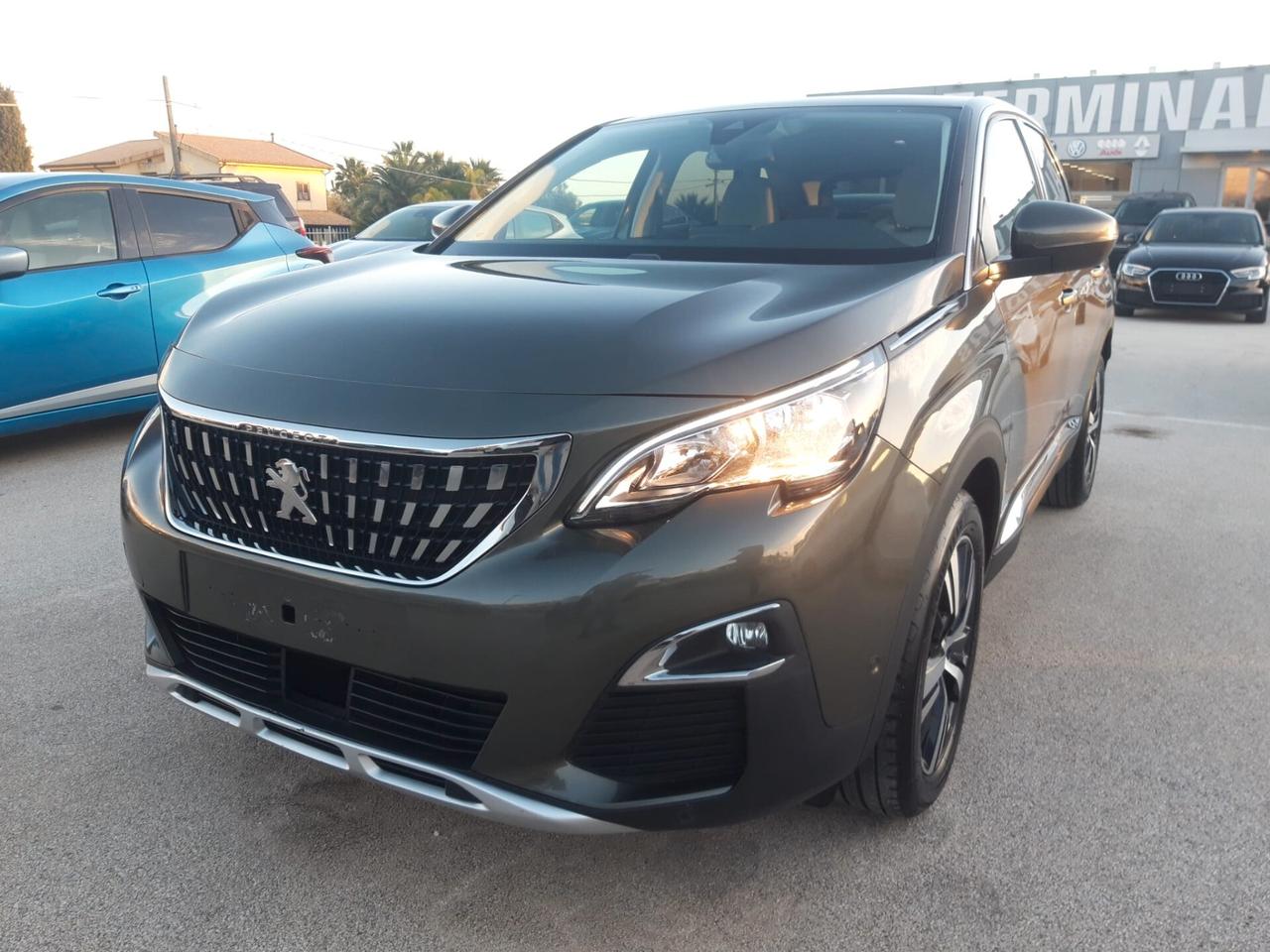 Peugeot 3008 BlueHDi 130 S&S EAT8 Allure