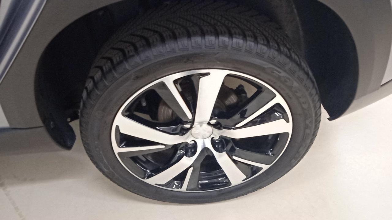 PEUGEOT 2008 - 2008 1.2 puretech t Allure s&s 130cv my18