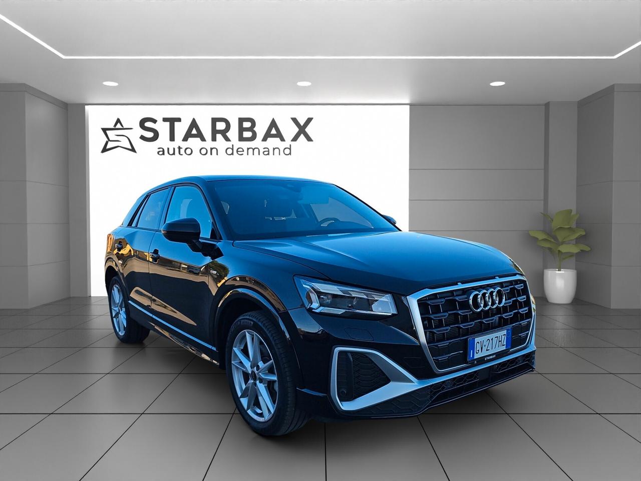 Audi Q2 35 TDI S LINE Identity Black
