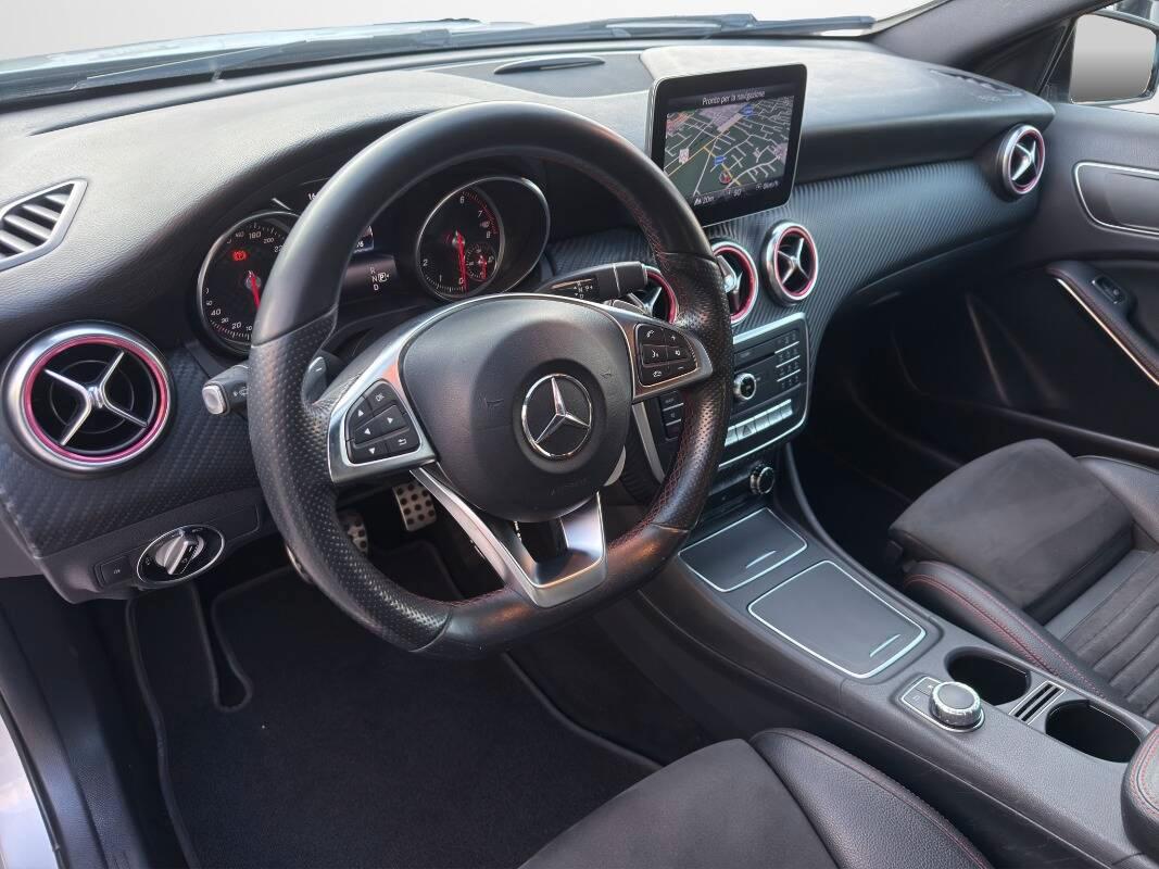Mercedes Classe A 180 Premium auto my16