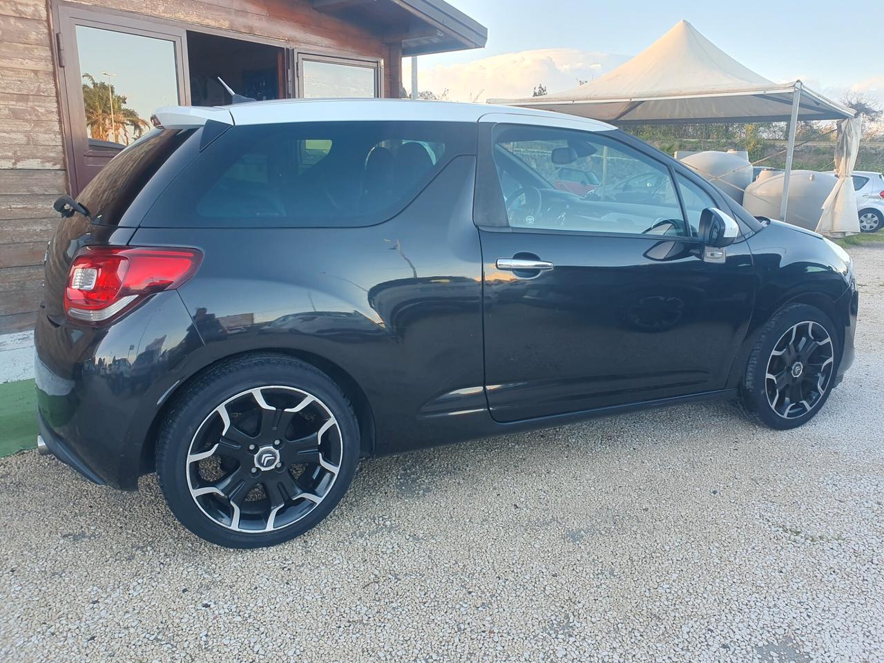 Ds DS3 3 1.4 HDi 70 Just Black