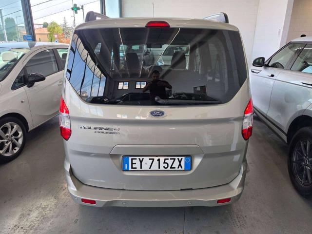 Ford Tourneo Courier 1.6 TDCI 95 CV TITANIUM