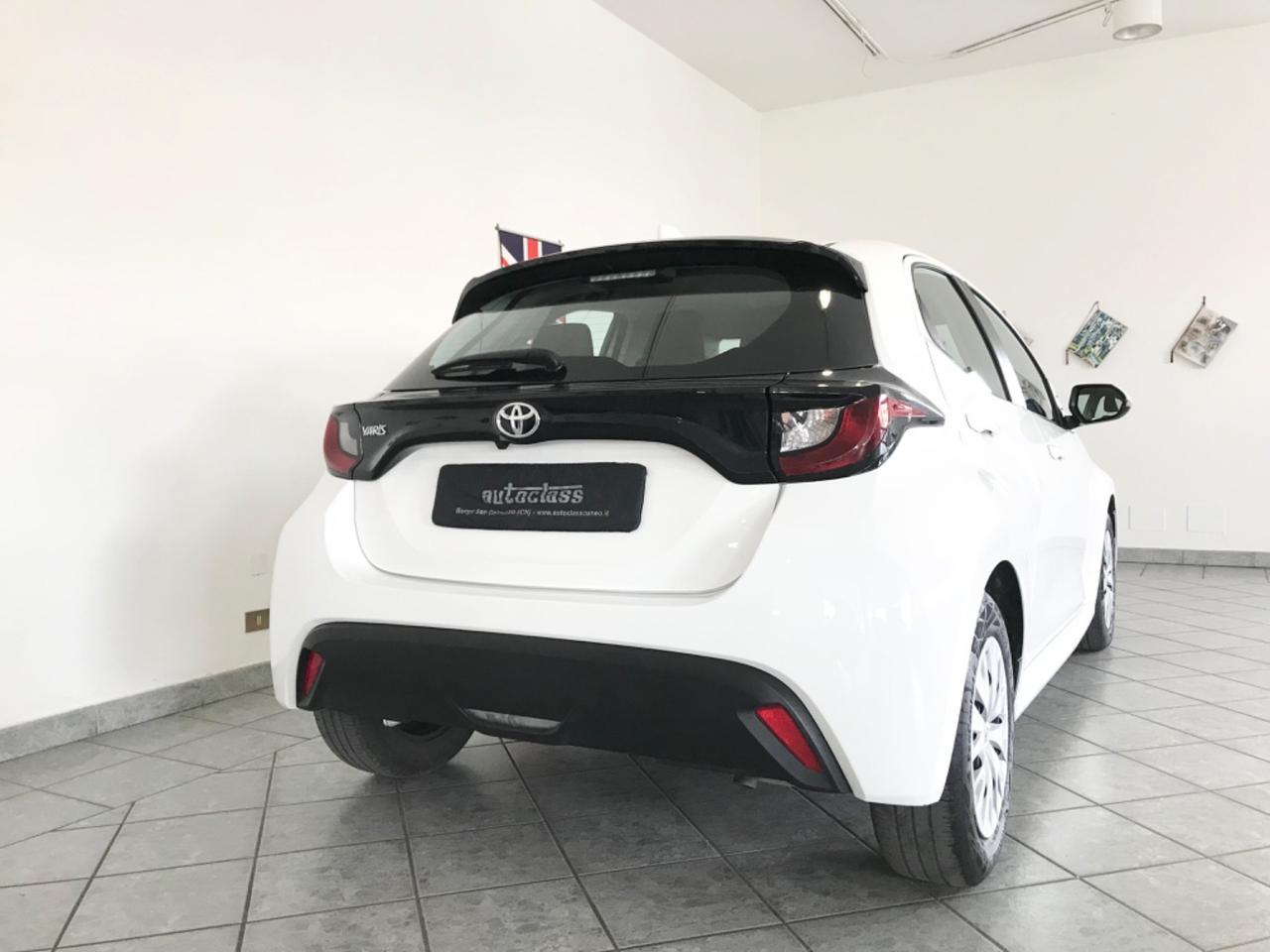 Toyota Yaris 1.0 5 porte Active