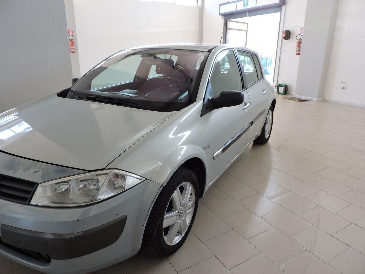 RENAULT Mégane Mégane 1.9 dCi 5p. Confort Dynamique