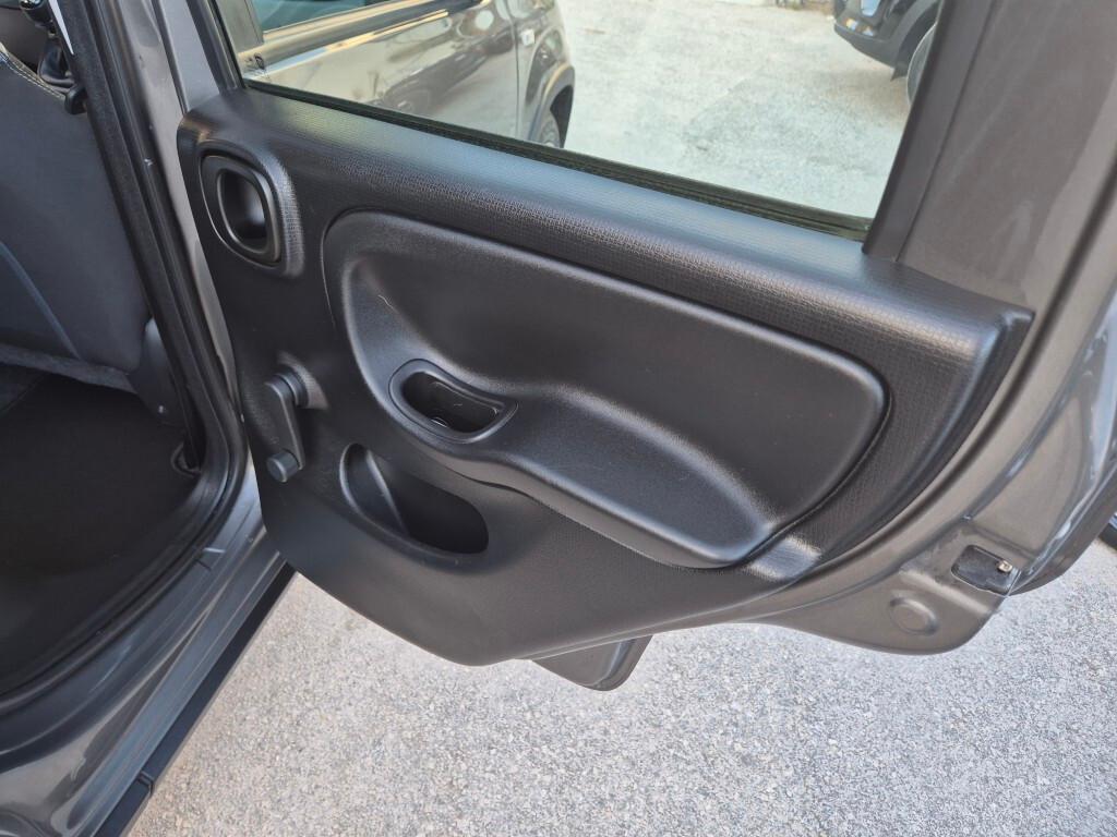 Fiat Panda CROSS 1.0 FireFly CROSS Hybrid