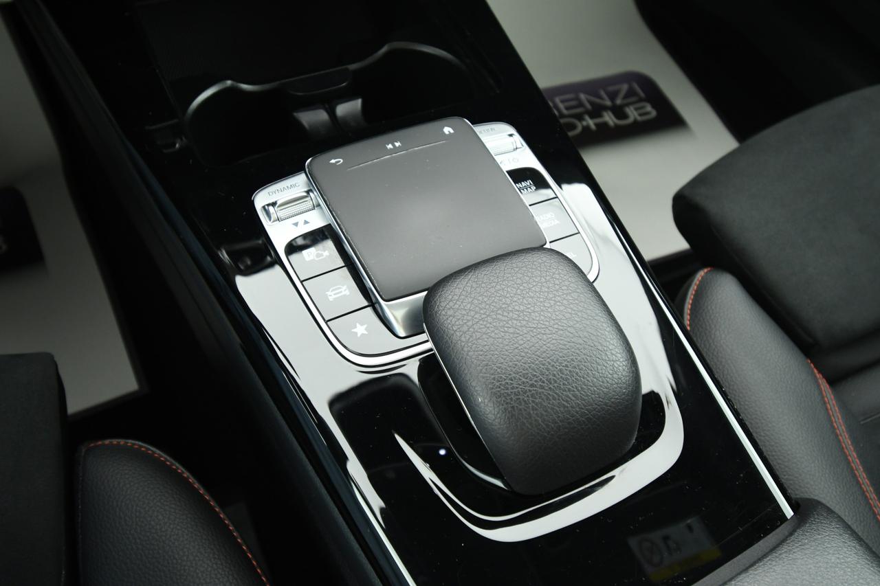 Mercedes-Benz A 200 d Premium auto CAMERA+TETTO PANO+LED