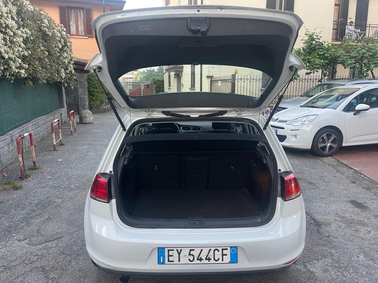 Volkswagen Golf 1.6 TDI 5p. Highline BlueMotion Technology