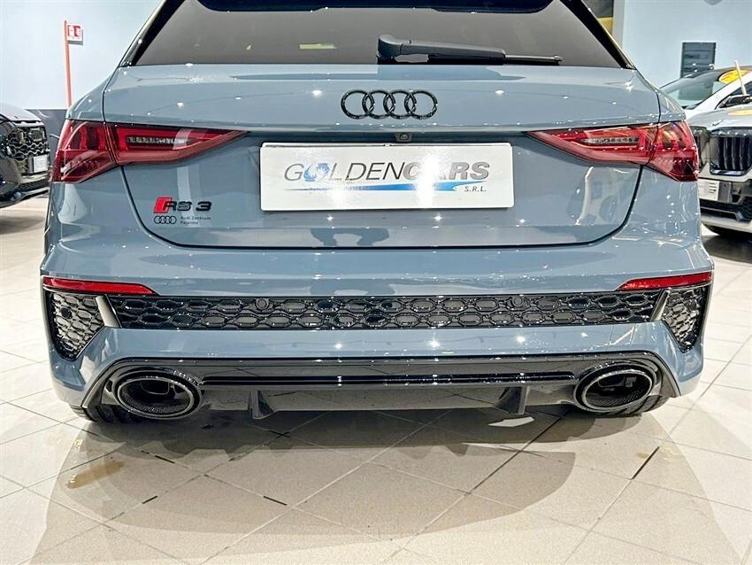 Audi RS3 Sportback 2.5 tfsi quattro s-tronic