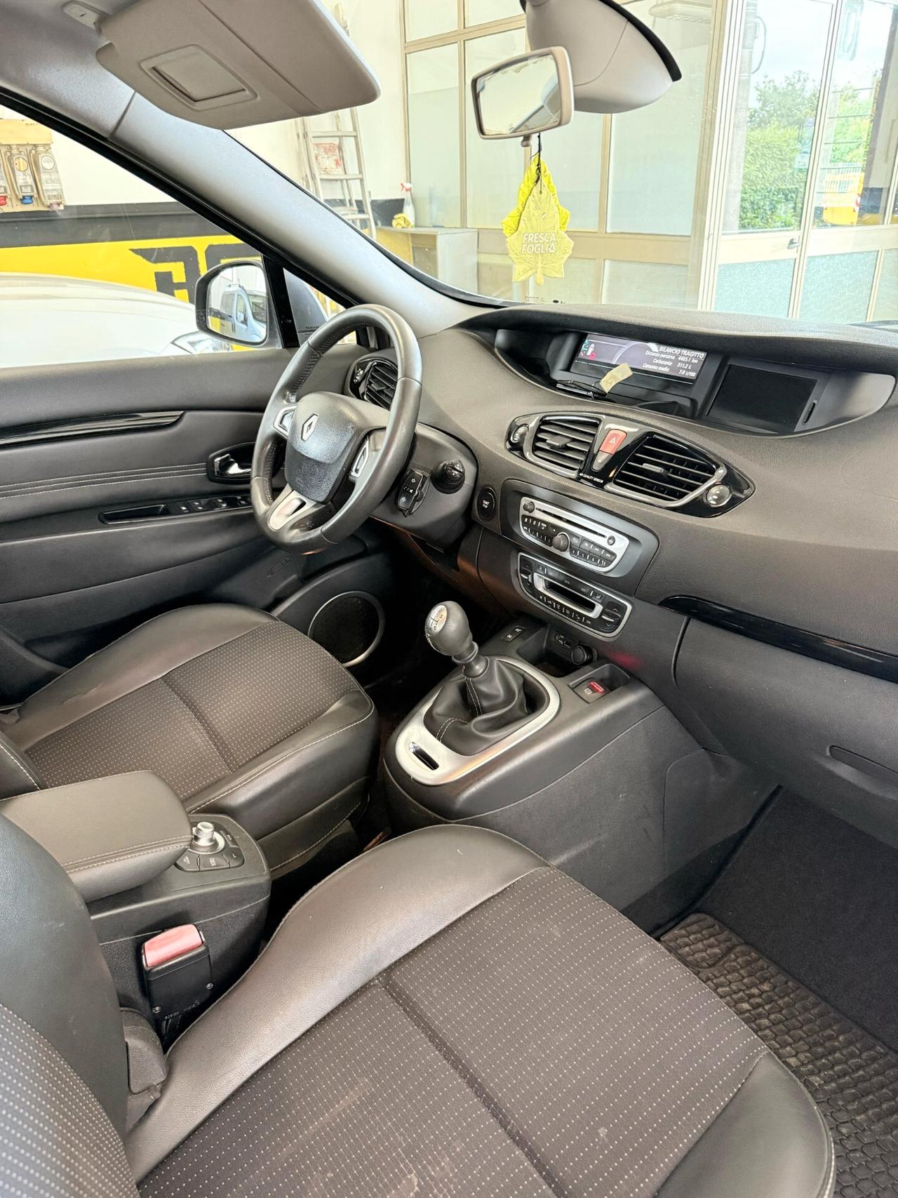 Renault Scenic Scénic X-Mod 1.5 dCi 110CV Luxe