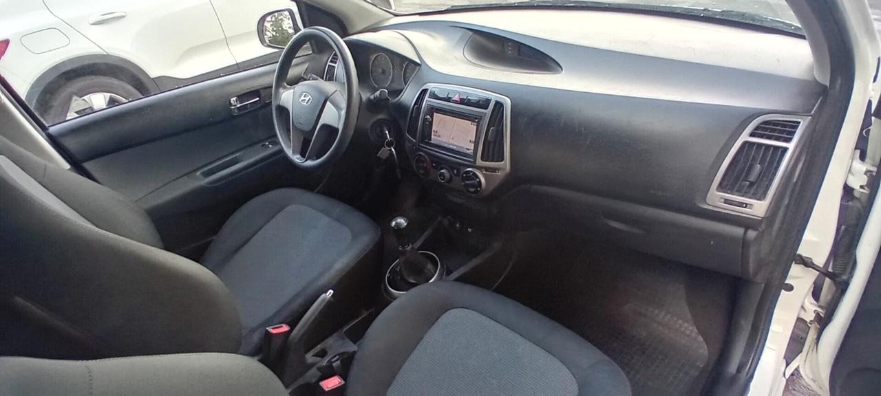 Hyundai i20 1.2 5p. GPL