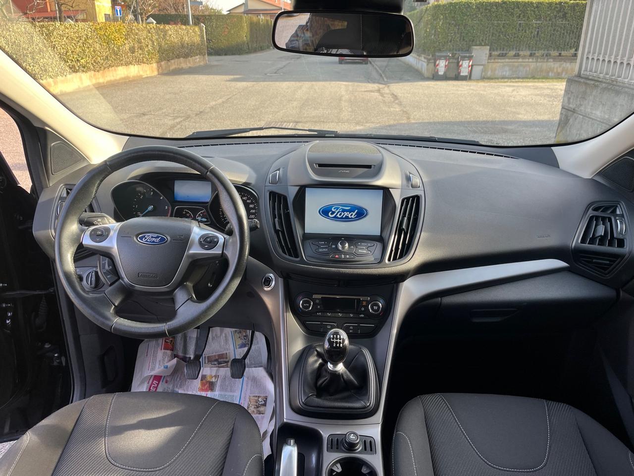 Ford Kuga 2.0 TDCI 120 CV S&S 2WD Titanium